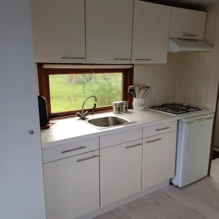 Vrijstaand Met Veel Buitenruimte En Veranda * Zuid-Scharwoude