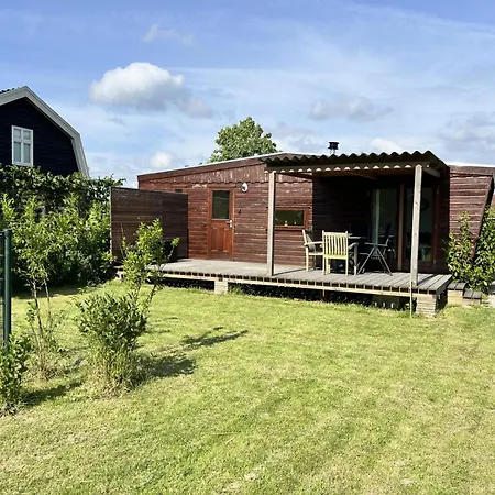 Vrijstaand Met Veel Buitenruimte En Veranda